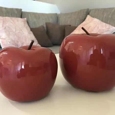 Strandloper Apartament *